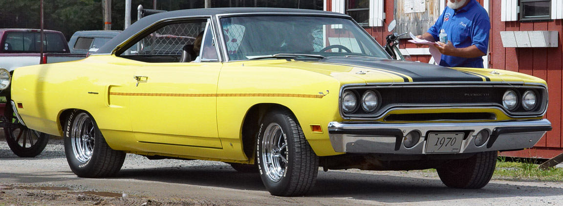 [Immagine: 1970-Plymouth-Roadrunner-Yellow-FA-nf.jpg]
