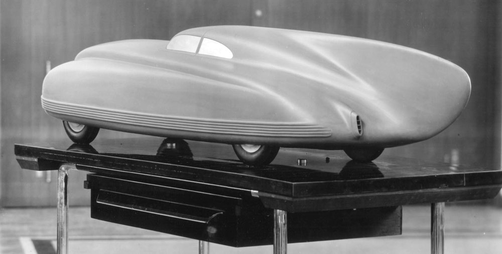 [Immagine: Chrysler-streamlined-model-01.jpg]